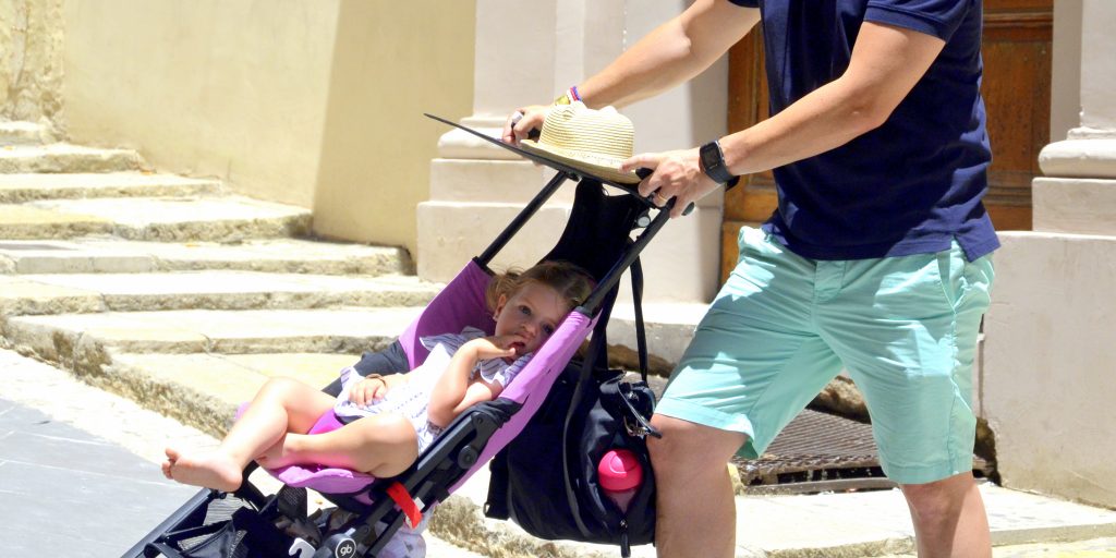 GB Pockit – La silla de bebes mas compacta del MUNDO!